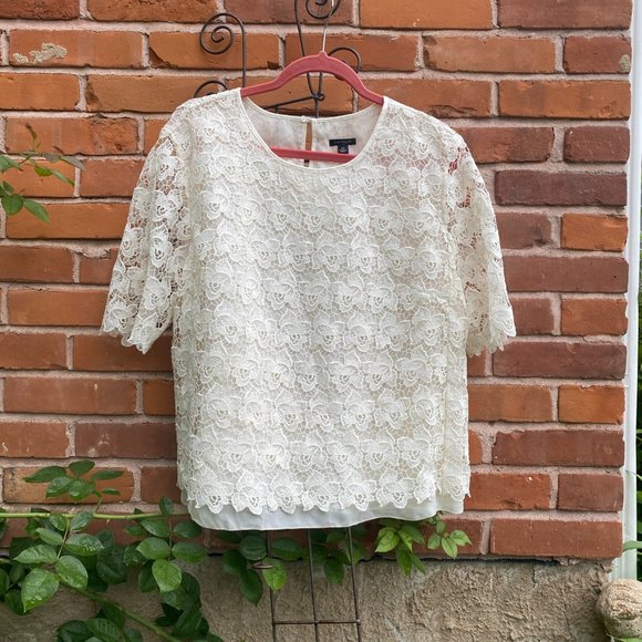 Ann Taylor Tops - Ann Taylor Lace Scalloped Blouse NWT
